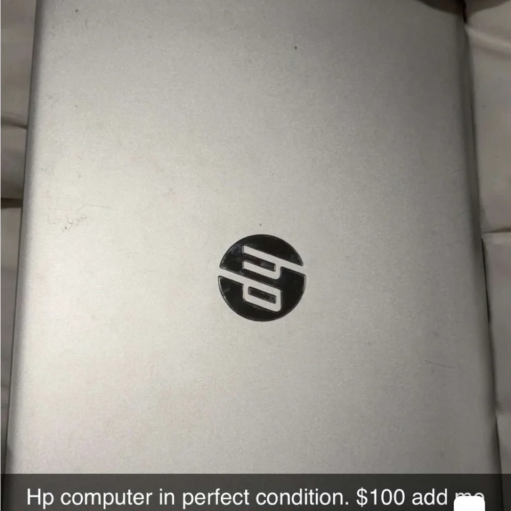 HP Silver Laptop Sleek Design Perfect Condition